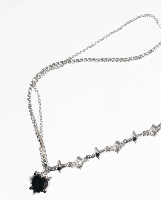 Black Flame Heart Necklace – Gemstone Pendant