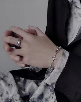 Goth Star Bracelet – Unisex